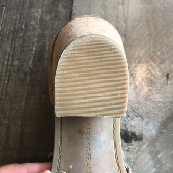 Lucky brand pull on suede stacked heels - Picture 11 of 11